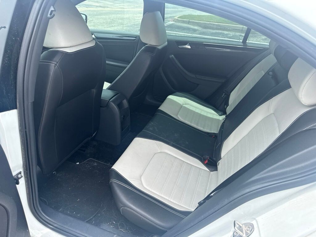 Used 2015 Volkswagen Jetta 1.8T Sport Sedan