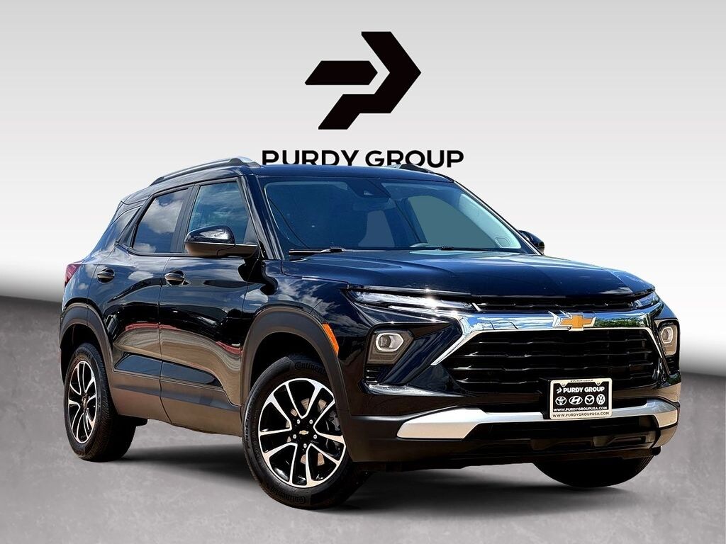 Used 2025 Chevrolet Trailblazer LT SUV