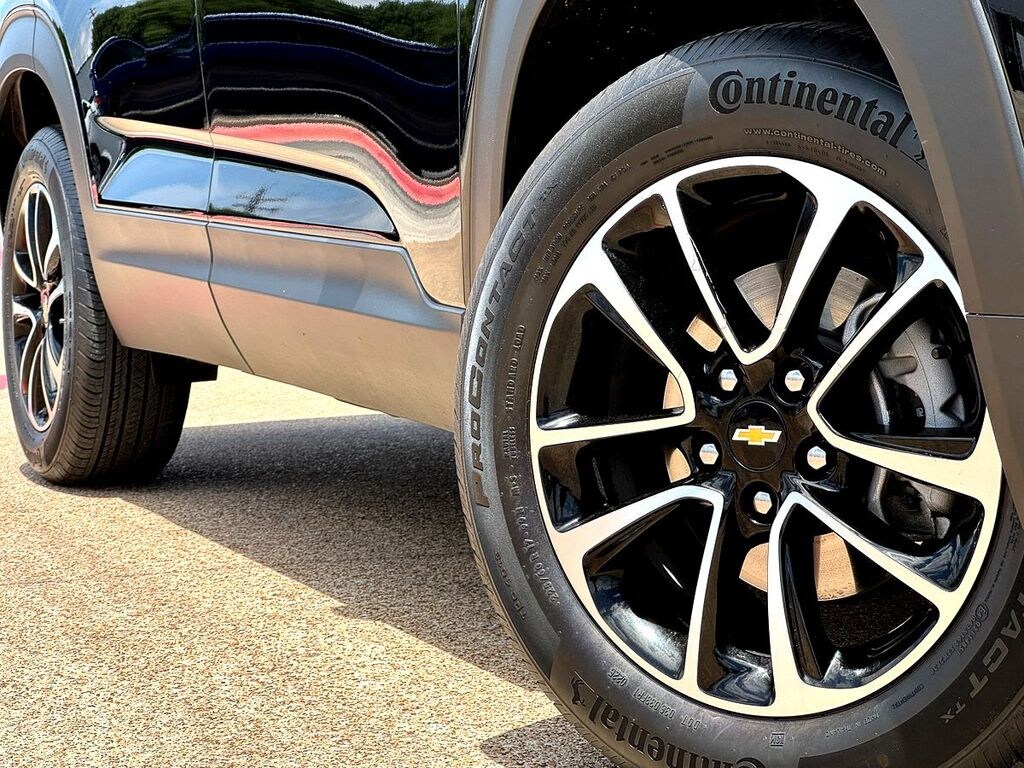 Used 2025 Chevrolet Trailblazer LT SUV