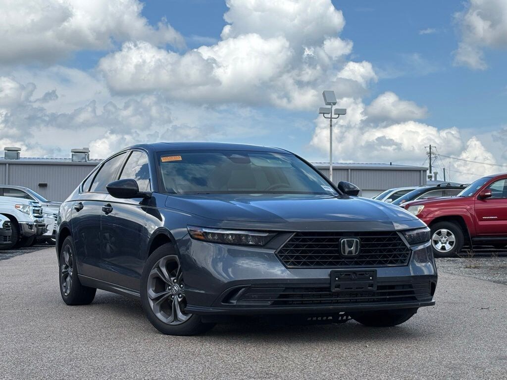 Used 2024 Honda Accord EX Sedan