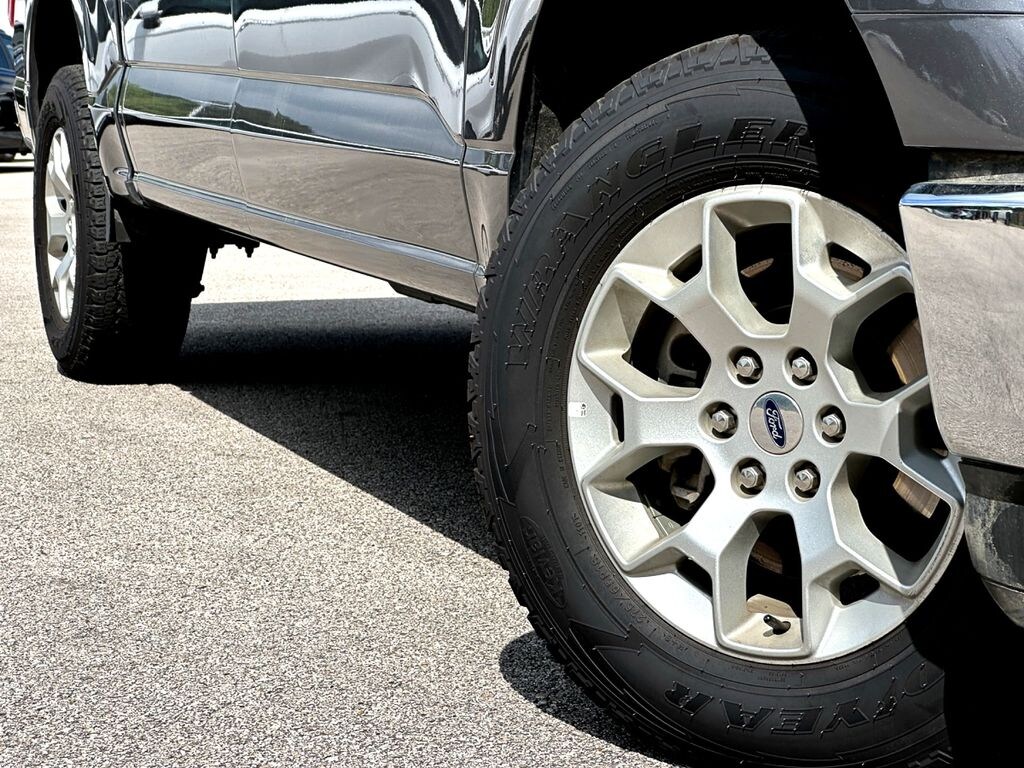 Used 2023 Ford F-150 XLT Truck