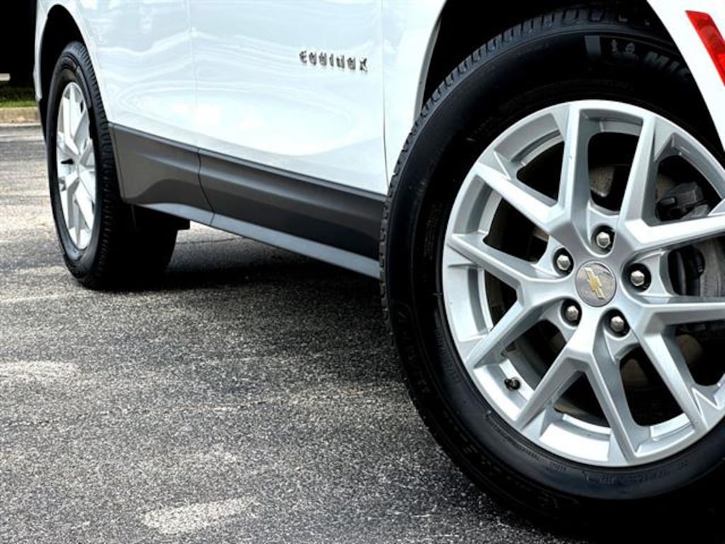 Used 2023 Chevrolet Equinox LT