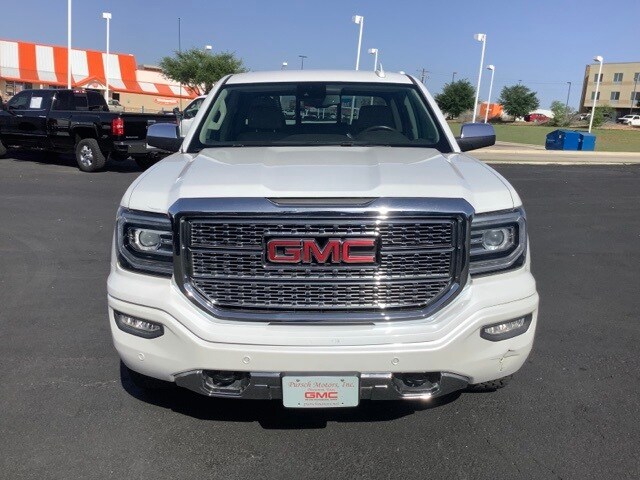 Used 2018 GMC Sierra 1500 Denali Denali with VIN 3GTU2PEC5JG118338 for sale in Pleasanton, TX