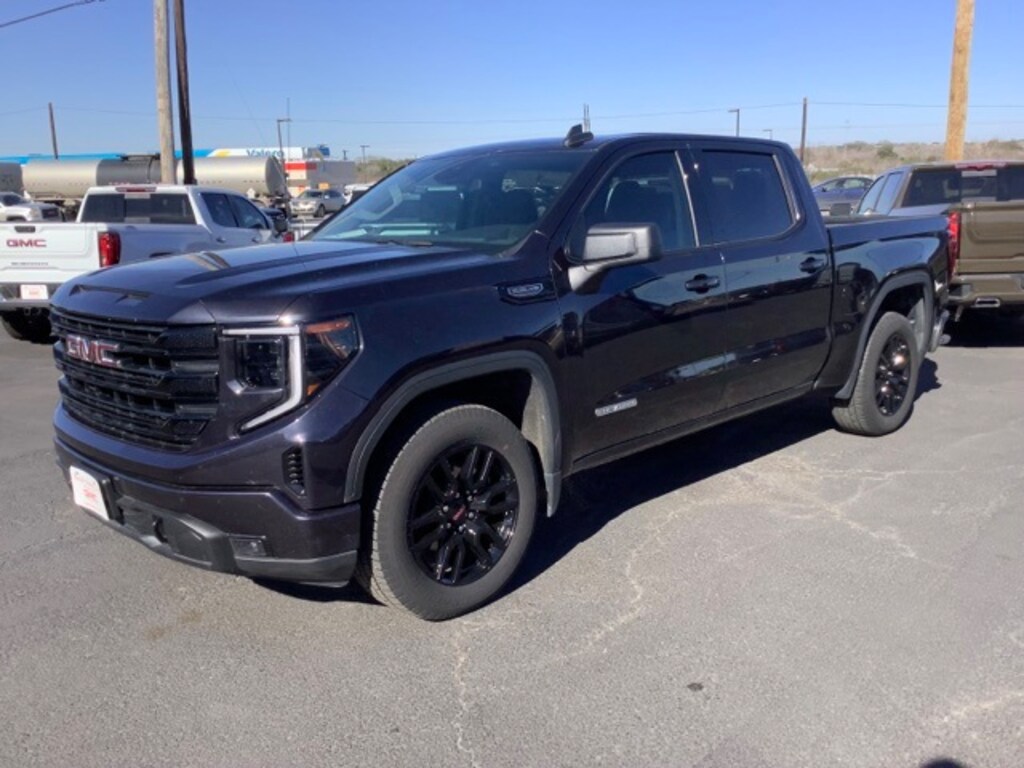 Used 2022 GMC Sierra 1500 For Sale at PURSCH MOTORS INC. VIN