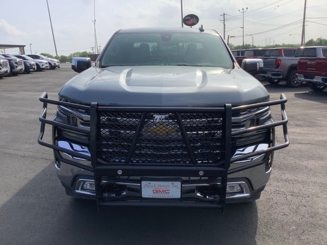 Used 2019 Chevrolet Silverado 1500 LTZ with VIN 3GCUYGED5KG161263 for sale in Pleasanton, TX