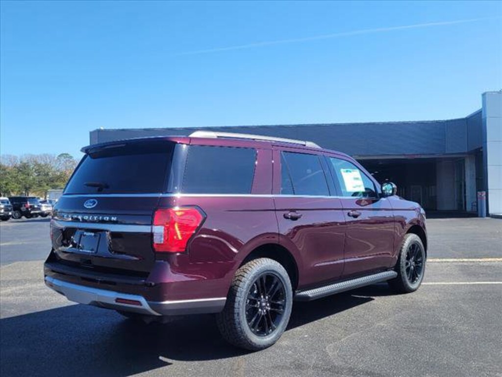 New 2024 Ford Expedition XLT For Sale in Fredericksburg, VA Stock 40116