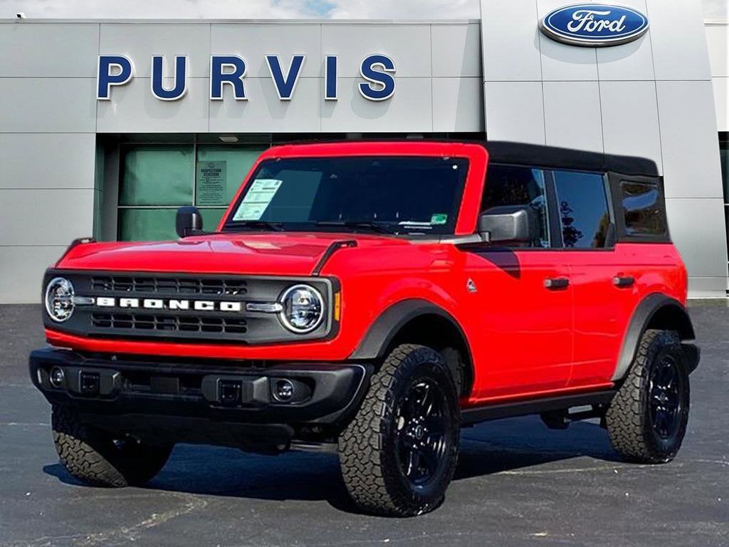 2024 Ford Bronco SUV 