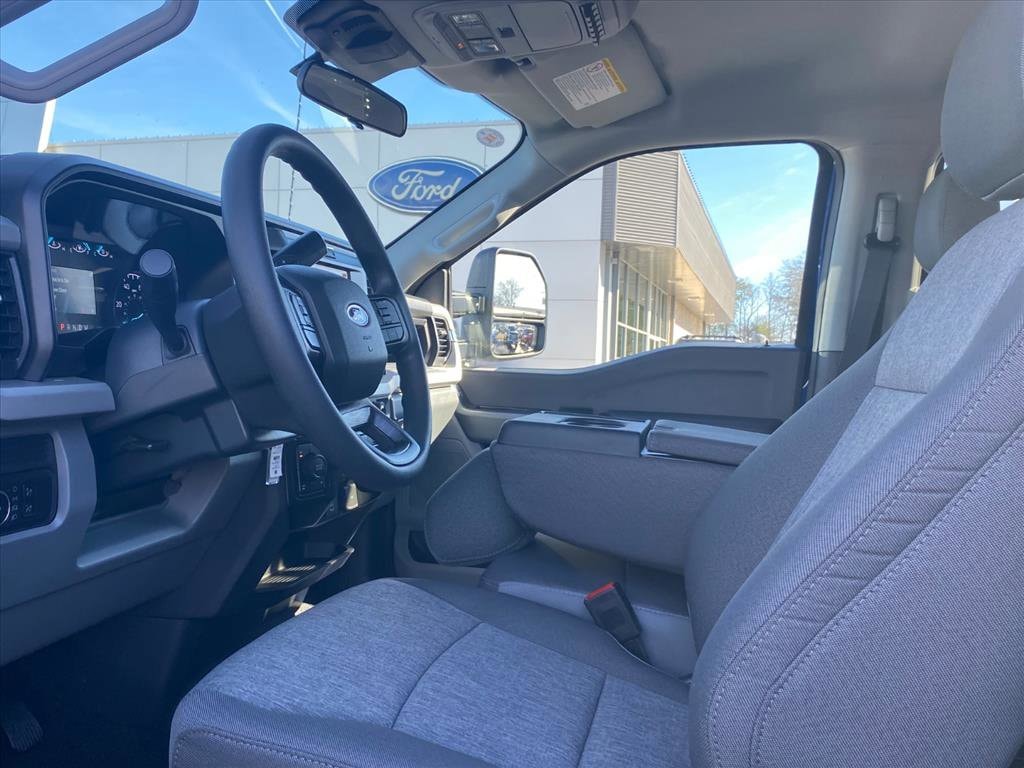 2026 Ford F-250 Super Duty XL - Photo 9