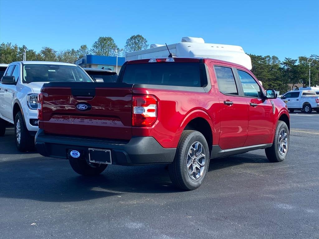 New 2025 Ford Maverick XLT TRUCK
