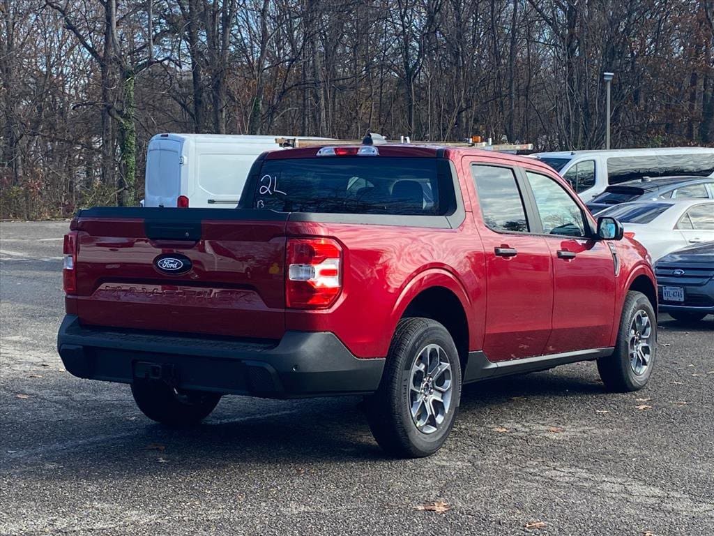New 2025 Ford Maverick XLT TRUCK