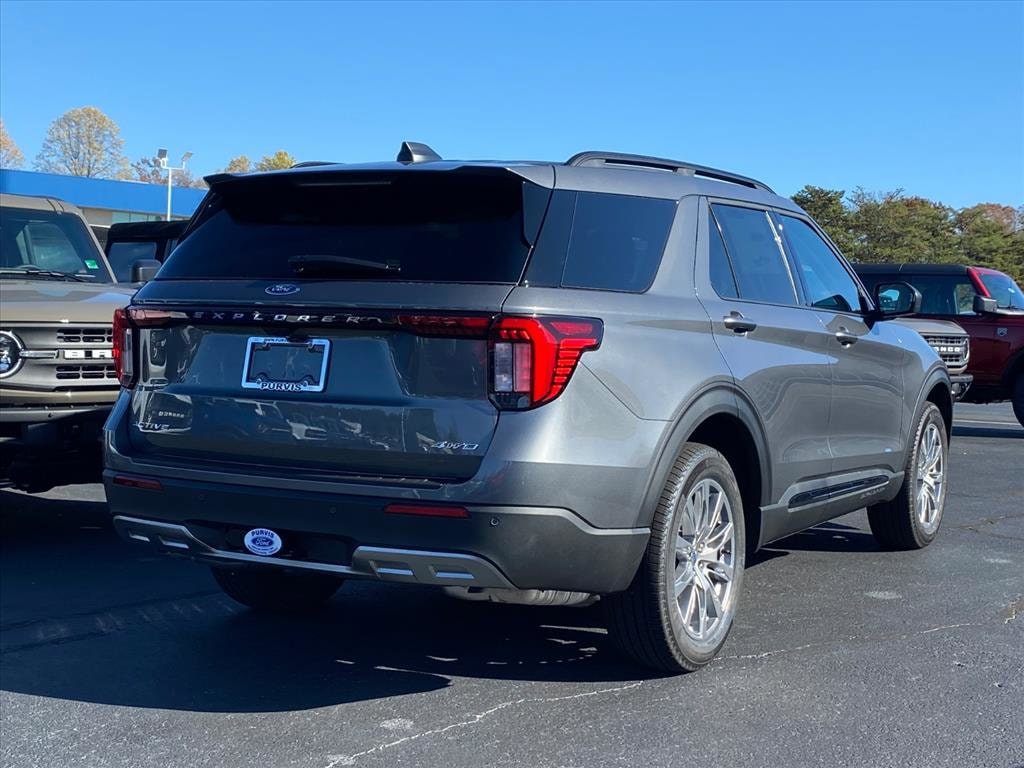 New 2026 Ford Explorer Active SUV