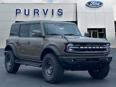 2025 Ford Bronco Outer Banks SUV