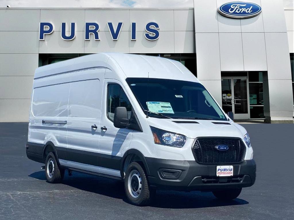 2025 Ford Transit Van Base's photo