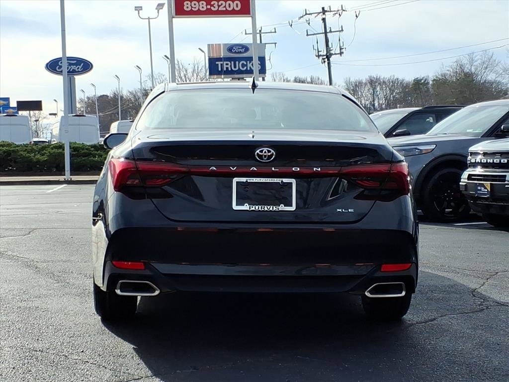 Used 2022 Toyota Avalon XLE Sedan