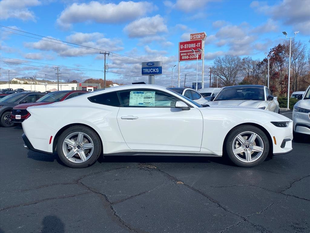 New 2026 Ford Mustang Ecoboost Fastback CAR