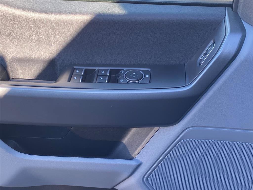 2026 Ford F-250 Super Duty XL - Photo 13