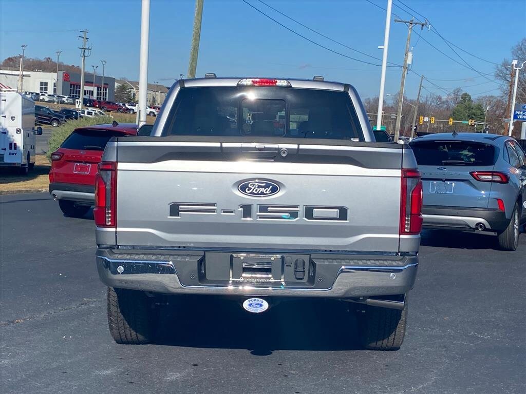 New 2025 Ford F-150 Lariat TRUCK