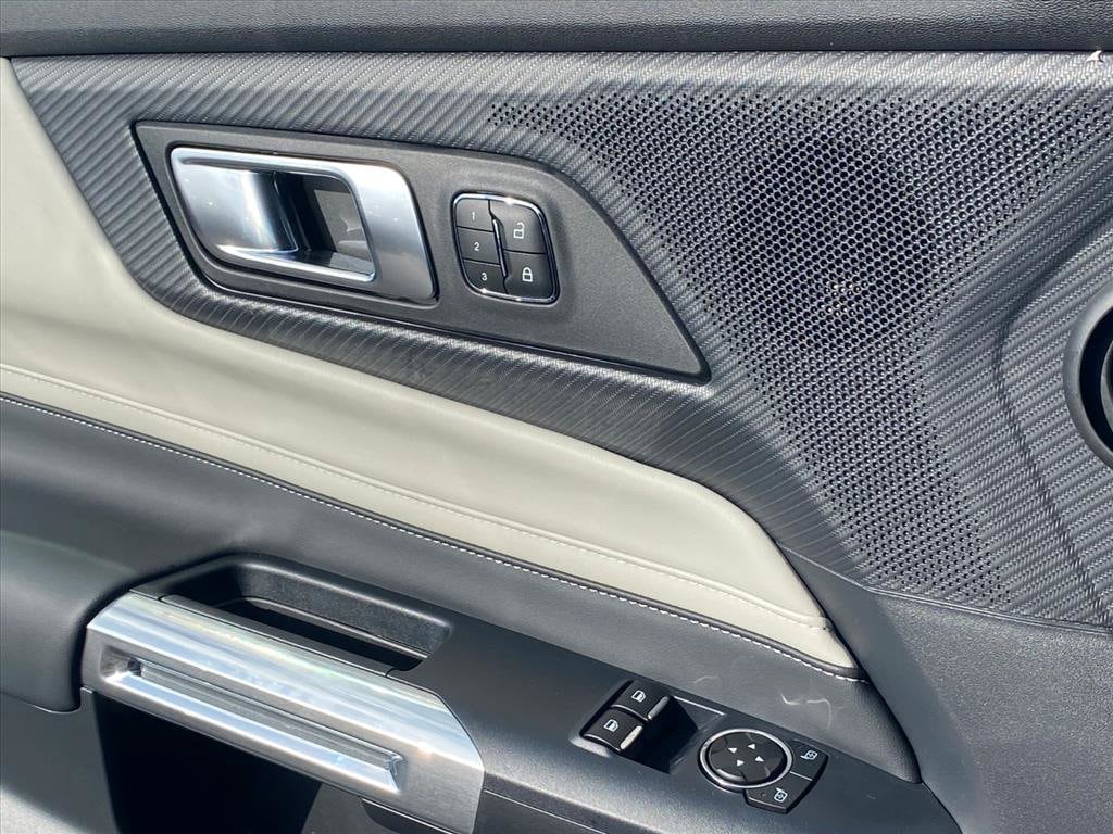 2026 Ford Mustang EcoBoost Premium Fastback - Photo 12