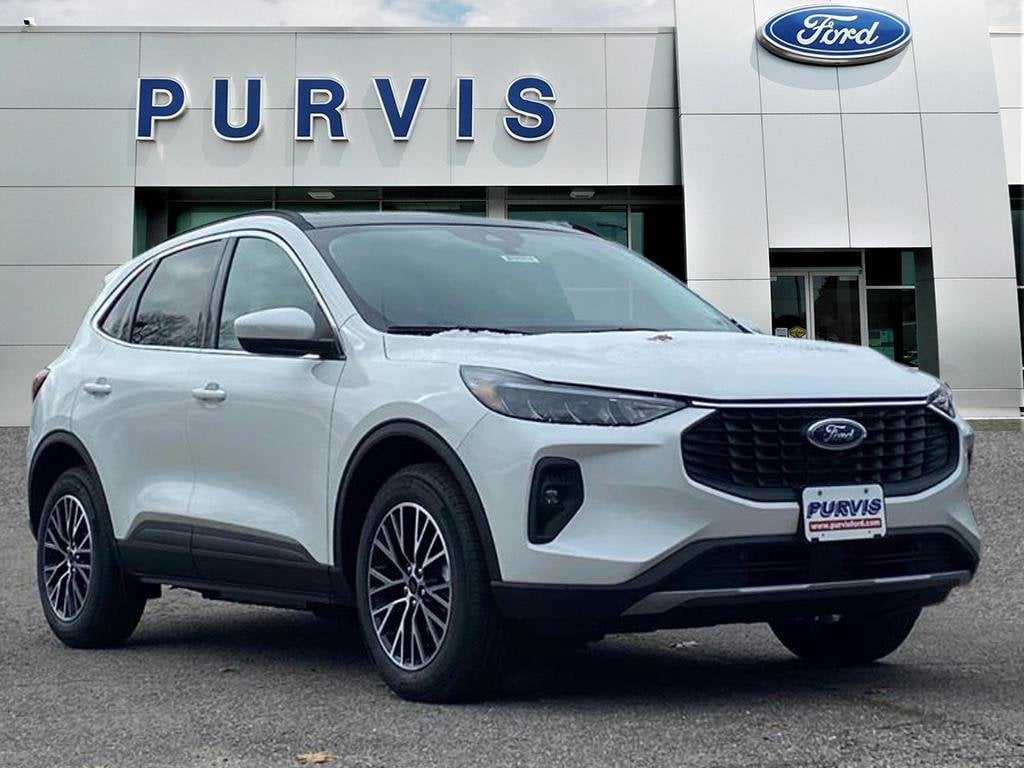 2026 Ford Escape PHEV's photo