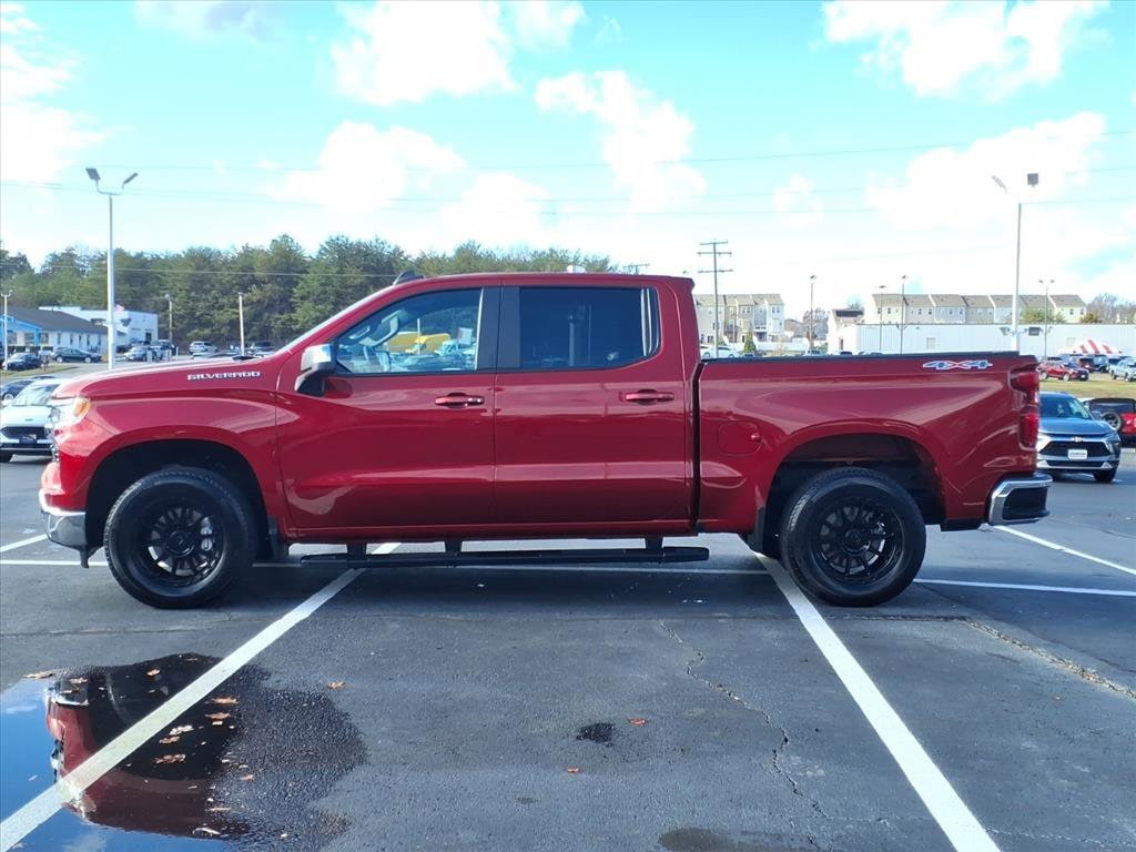 Used 2024 Chevrolet Silverado 1500 LT Truck Crew Cab