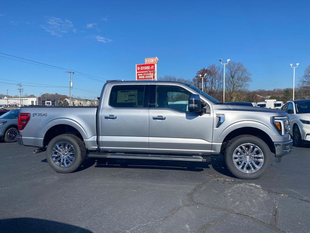 New 2025 Ford F-150 Lariat TRUCK
