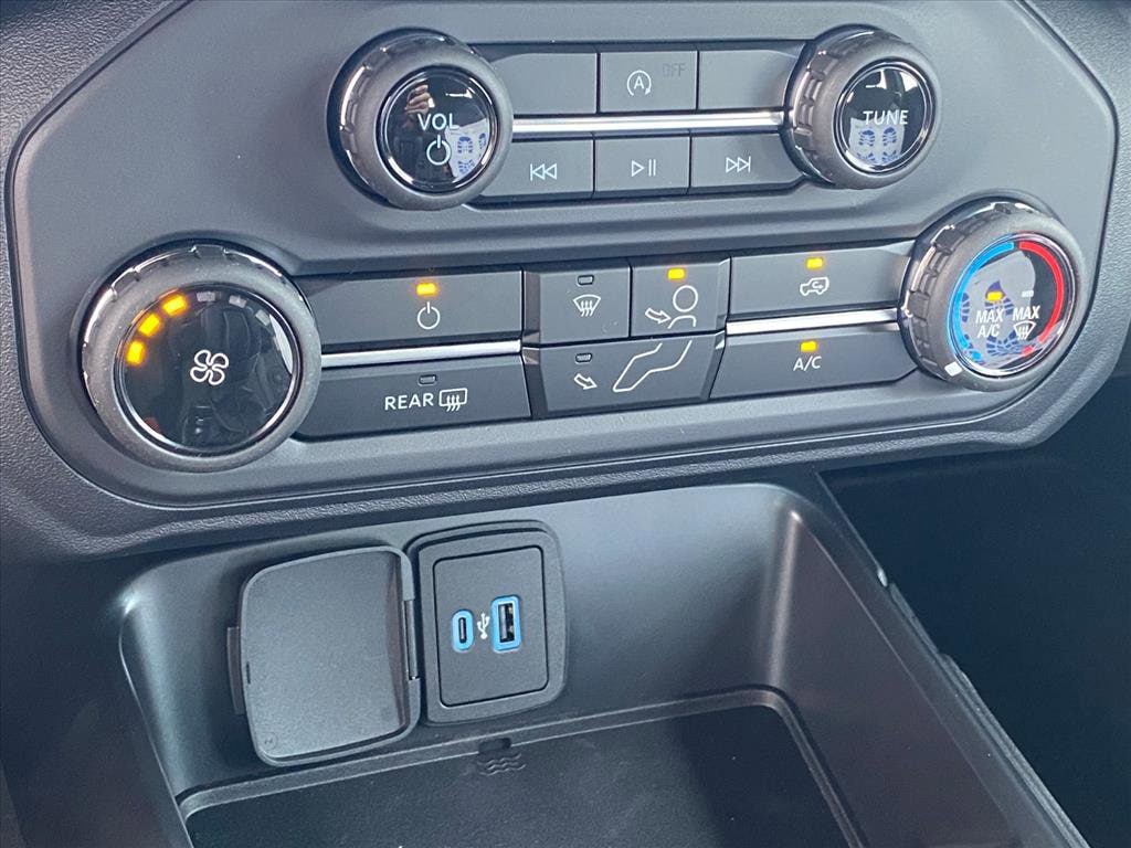 2025 Ford Bronco 2-Door Base - Photo 10