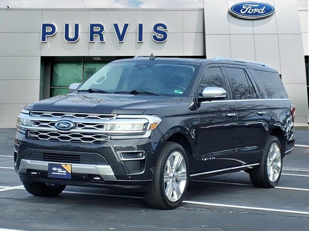 2022 Ford Expedition Platinum's photo