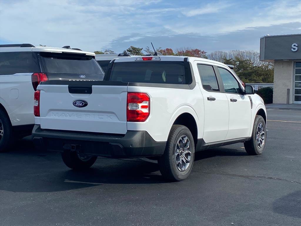 New 2025 Ford Maverick XLT TRUCK