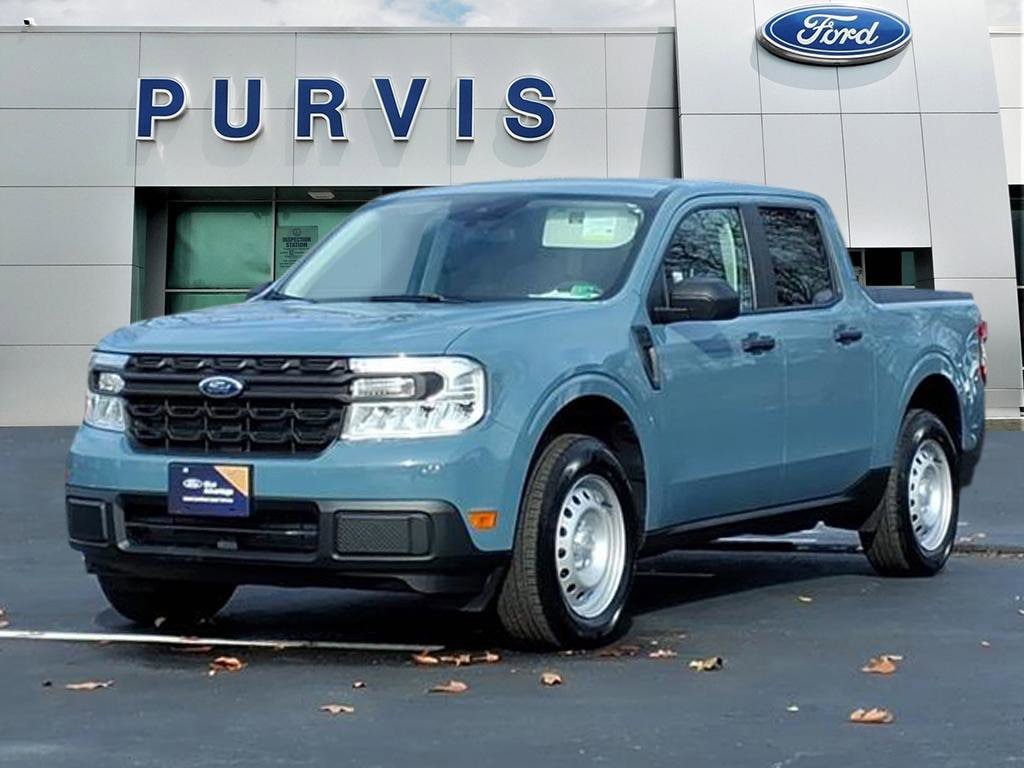 2022 Ford Maverick XL's photo