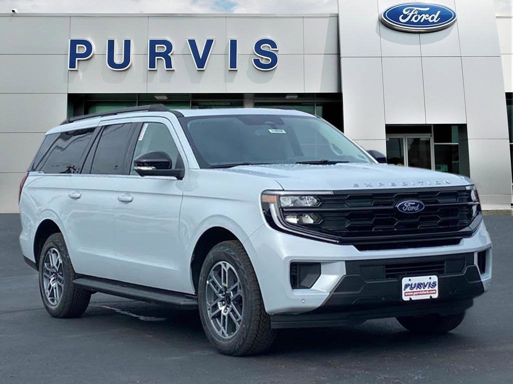 2025 Ford Expedition Active's photo