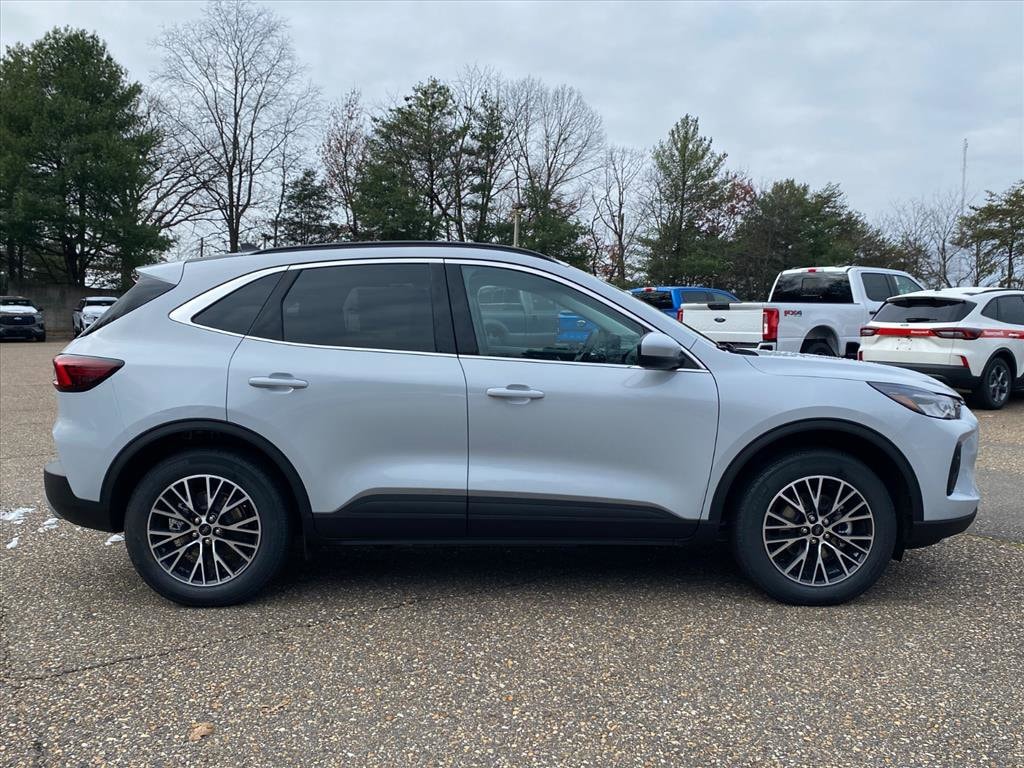 New 2026 Ford Escape Plug-in Hybrid SUV