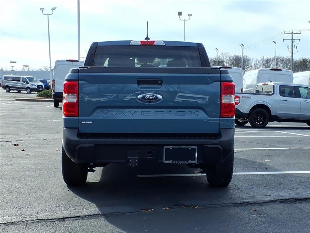Certified 2022 Ford Maverick XL Truck SuperCrew