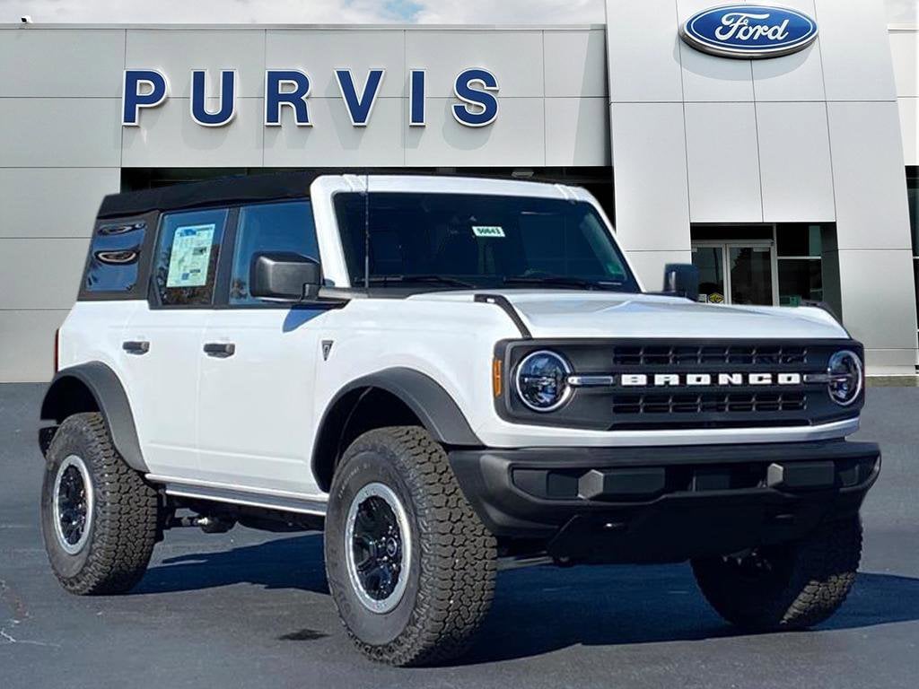 New 2025 Ford Bronco Base SUV