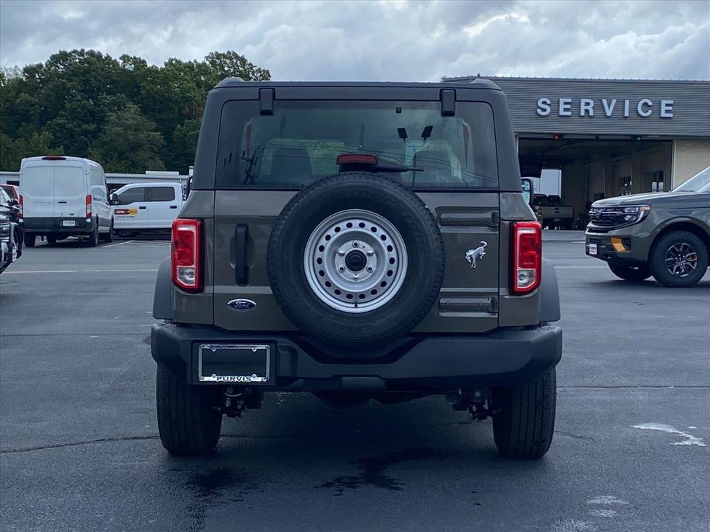New 2025 Ford Bronco Base SUV