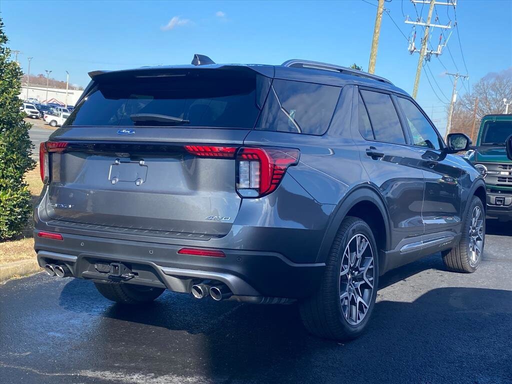 New 2025 Ford Explorer Platinum SUV