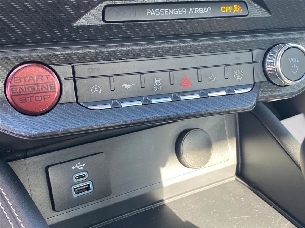 2026 Ford Mustang EcoBoost Premium Fastback - Photo 11