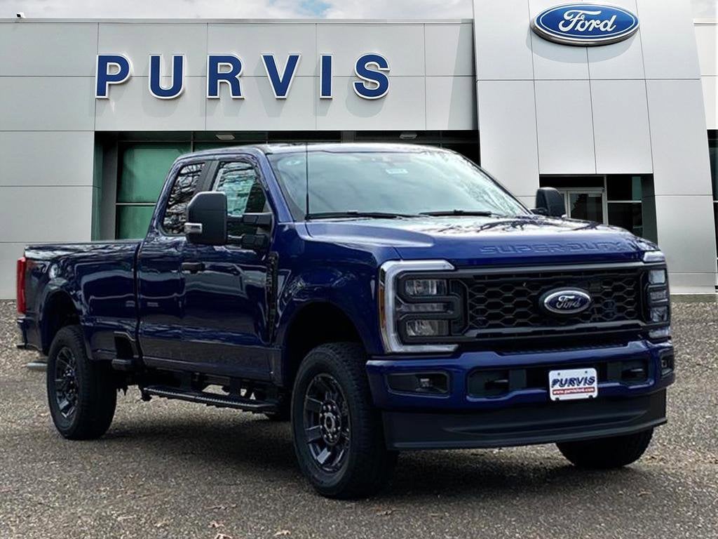 2026 Ford F-250 Super Duty XL's photo