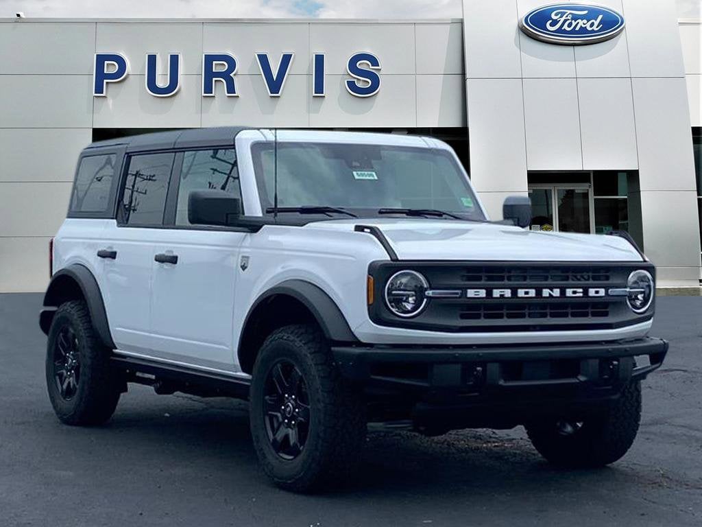 2025 Ford Bronco 4-Door Big Bend's photo