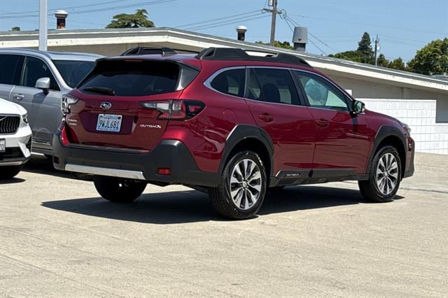 2025 Subaru Outback Limited photo 3