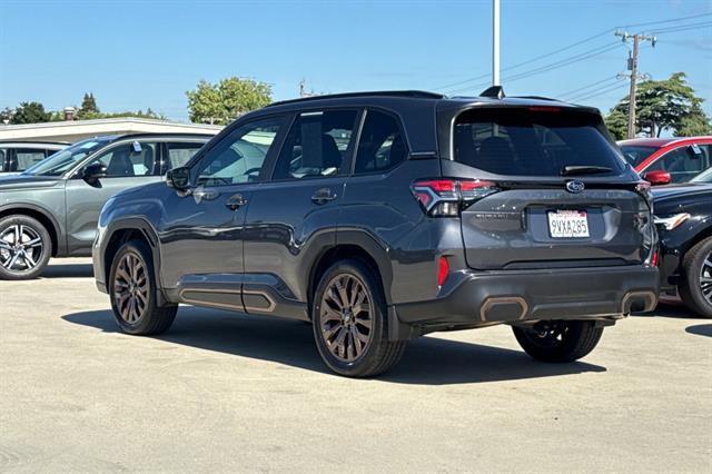 2025 Subaru Forester Sport photo 4