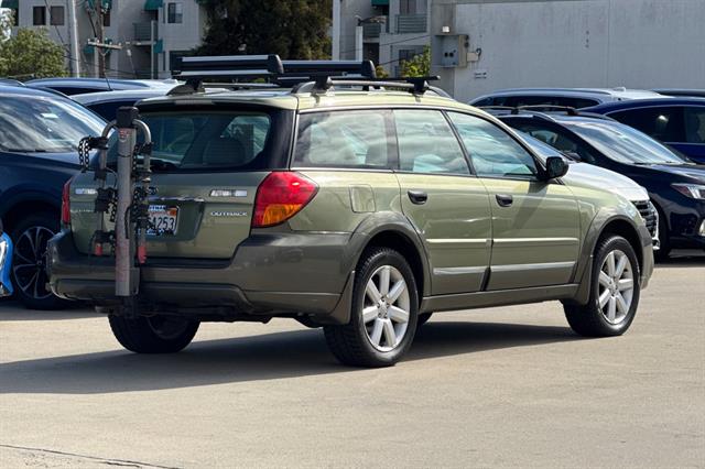 2006 Subaru Legacy Wagon 2.5i photo 2