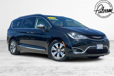 Used 2018 Chrysler Pacifica Limited for Sale in Burlingame, CA