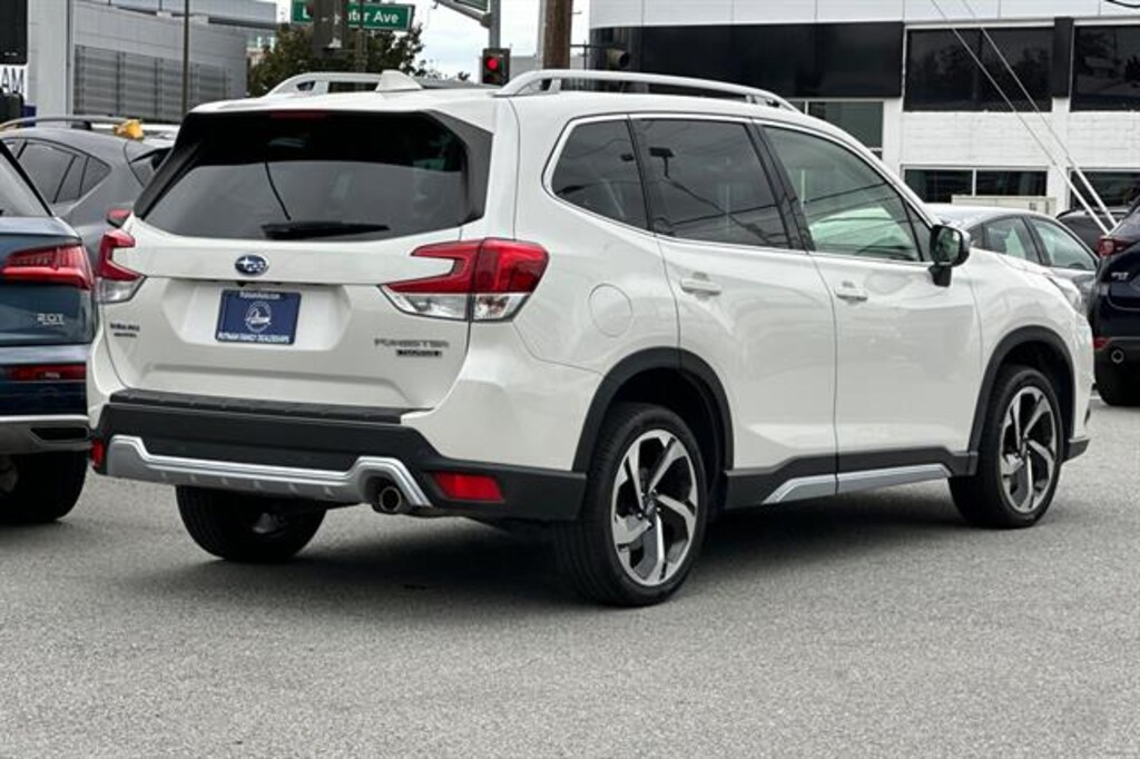 Used 2023 Subaru Forester Touring