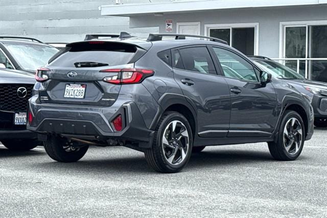 2025 Subaru Crosstrek Limited photo 2
