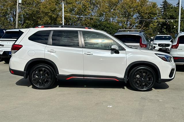 2020 Subaru Forester Sport photo 2