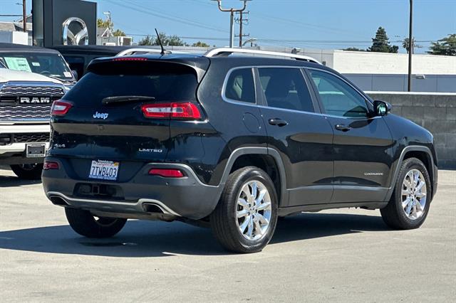 2015 Jeep Cherokee Limited photo 3