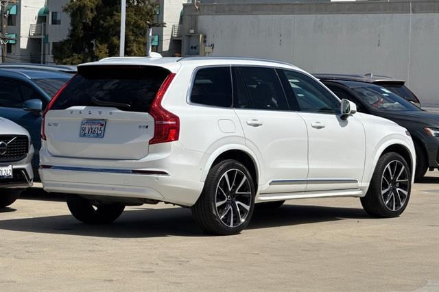 2024 Volvo XC90 B5 Plus Bright Theme photo 2