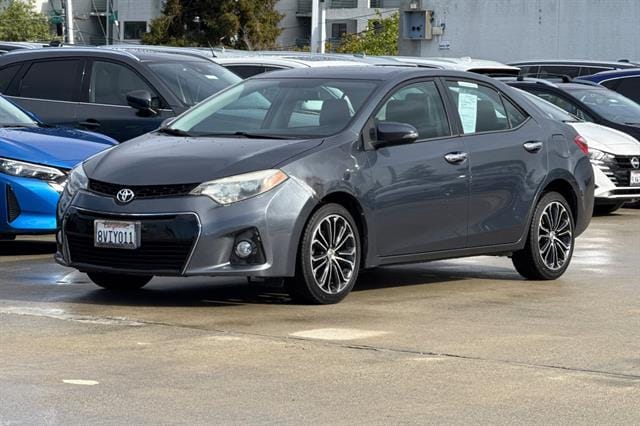 2014 Toyota Corolla S photo 6