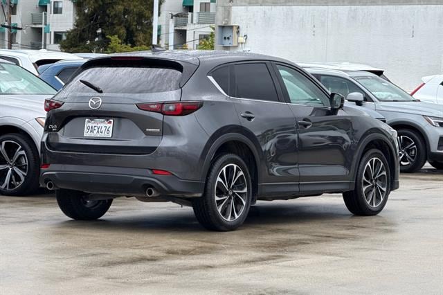 2022 Mazda CX-5 2.5 S Premium Plus photo 2