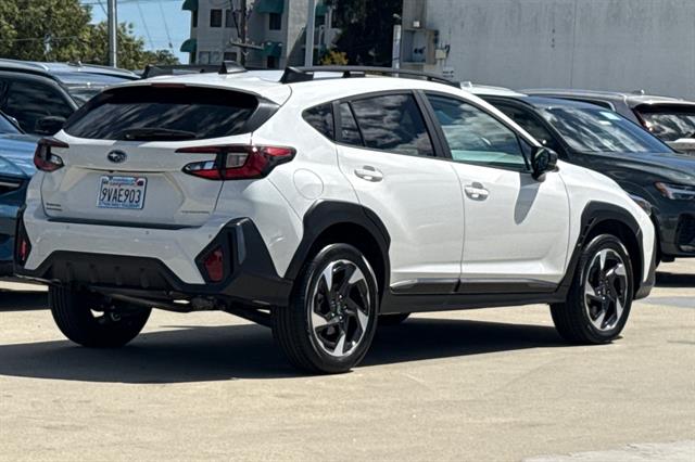 2025 Subaru Crosstrek Limited photo 2
